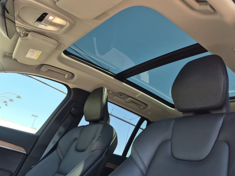 Volvo Xc90 Ii 4x4 2.0 Aut 2024 - Imagen 11 de 16
