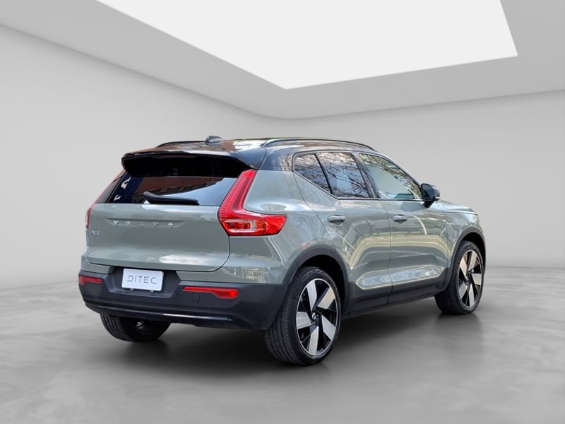 Volvo Ex40 P8 2025 - Imagen 7 de 16