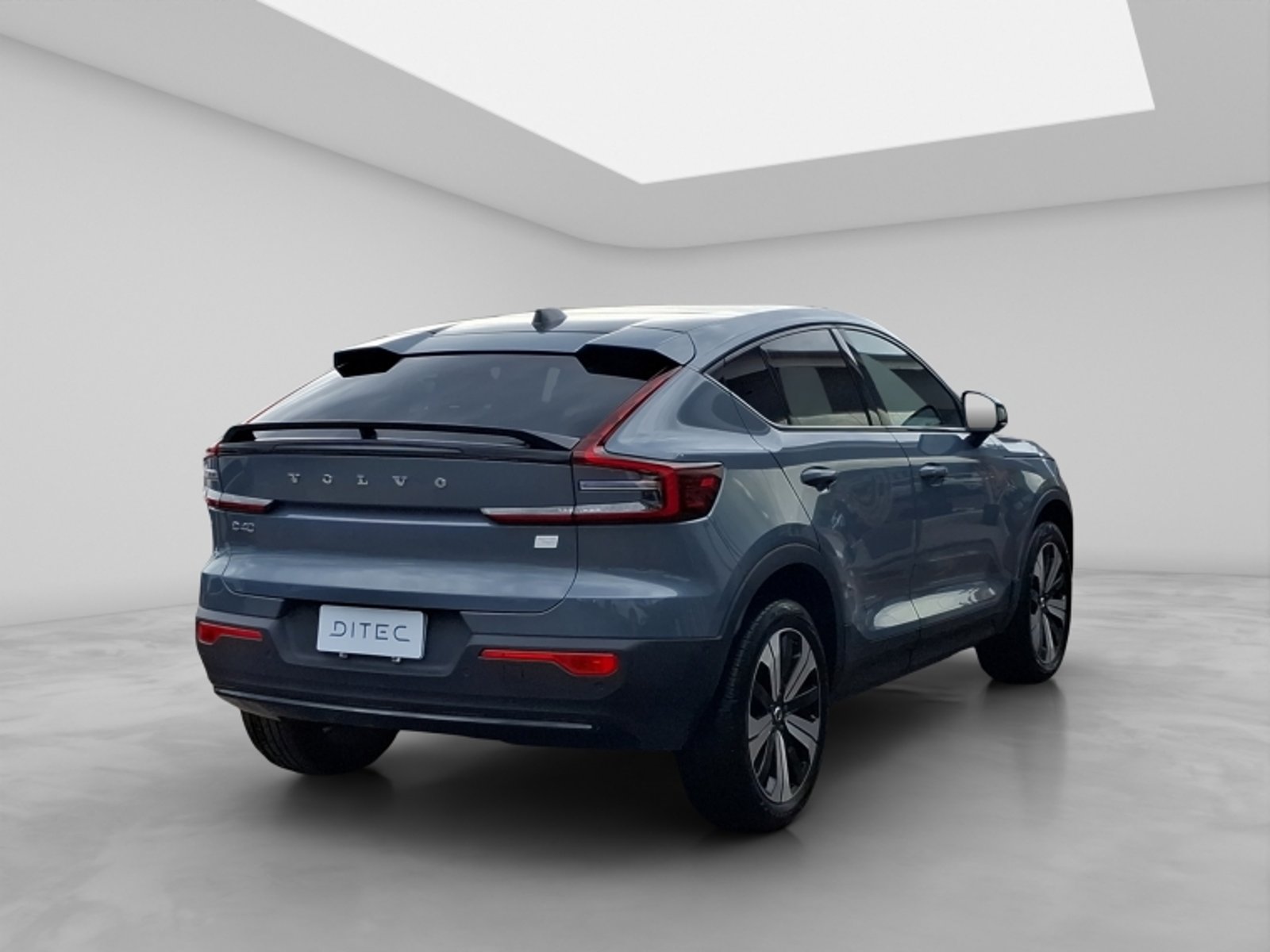 Volvo C40 P8 Recharge 2023 - Imagen 7 de 20