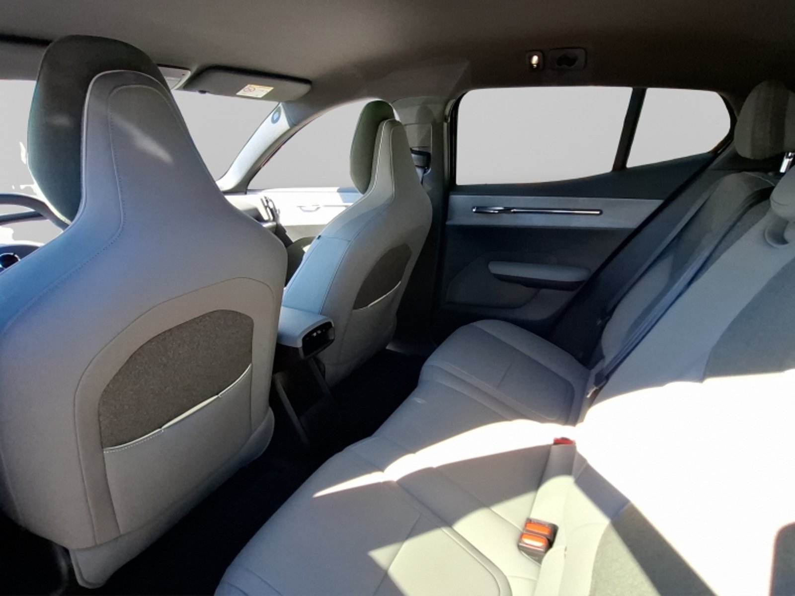 Volvo Ex30 E60 Plus Aut 2025 - Imagen 15 de 20