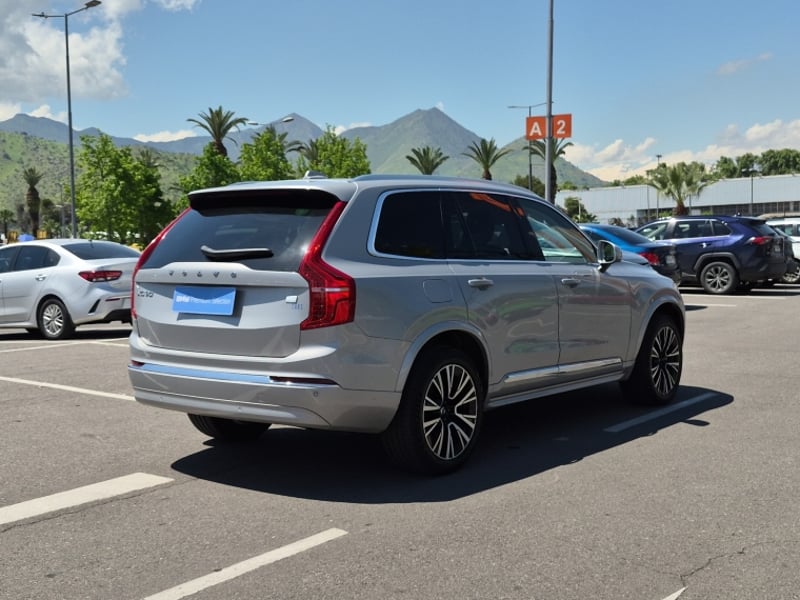Volvo Xc90 Ii 4x4 2.0 Aut 2024 - Imagen 7 de 16