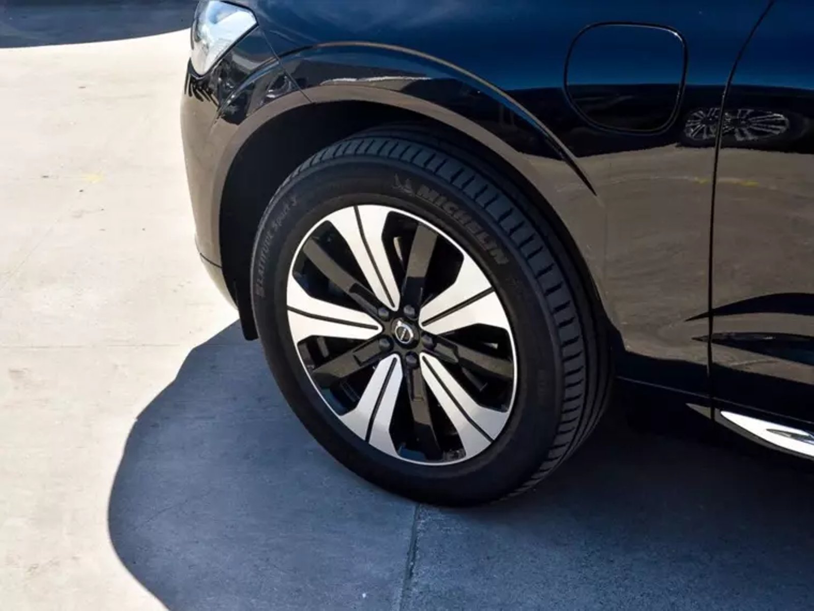 Volvo Xc60 T8 Recharge Plus Hybrid Awd At 5p 2024 - Imagen 12 de 20