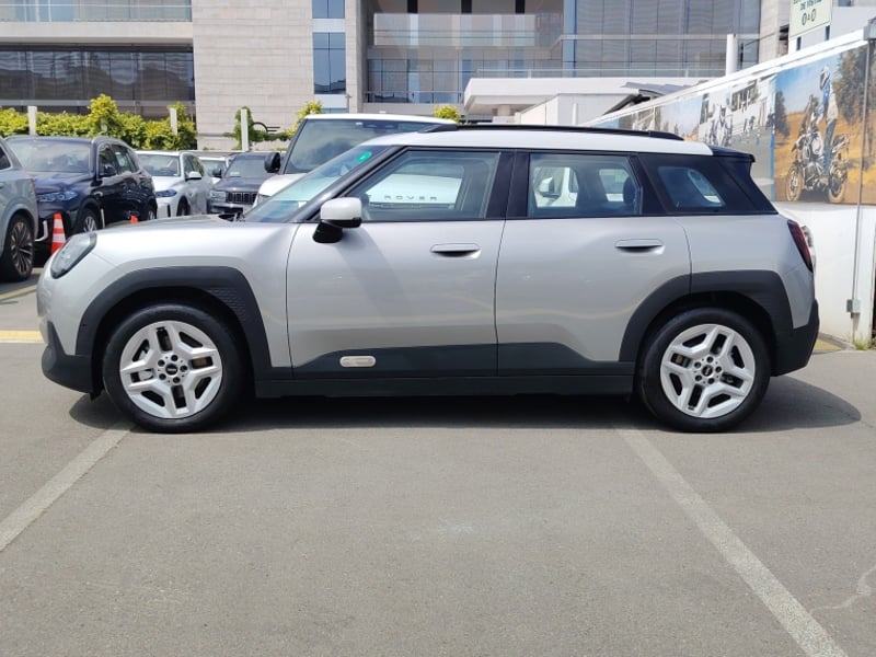 Mini Cooper Aceman E Classic 2026 - Imagen 4 de 16