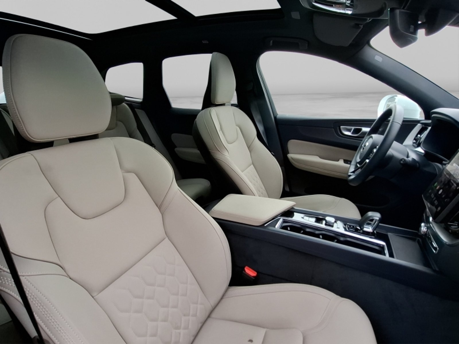 Volvo Xc60 T8 Awd Core 2026 - Imagen 19 de 20