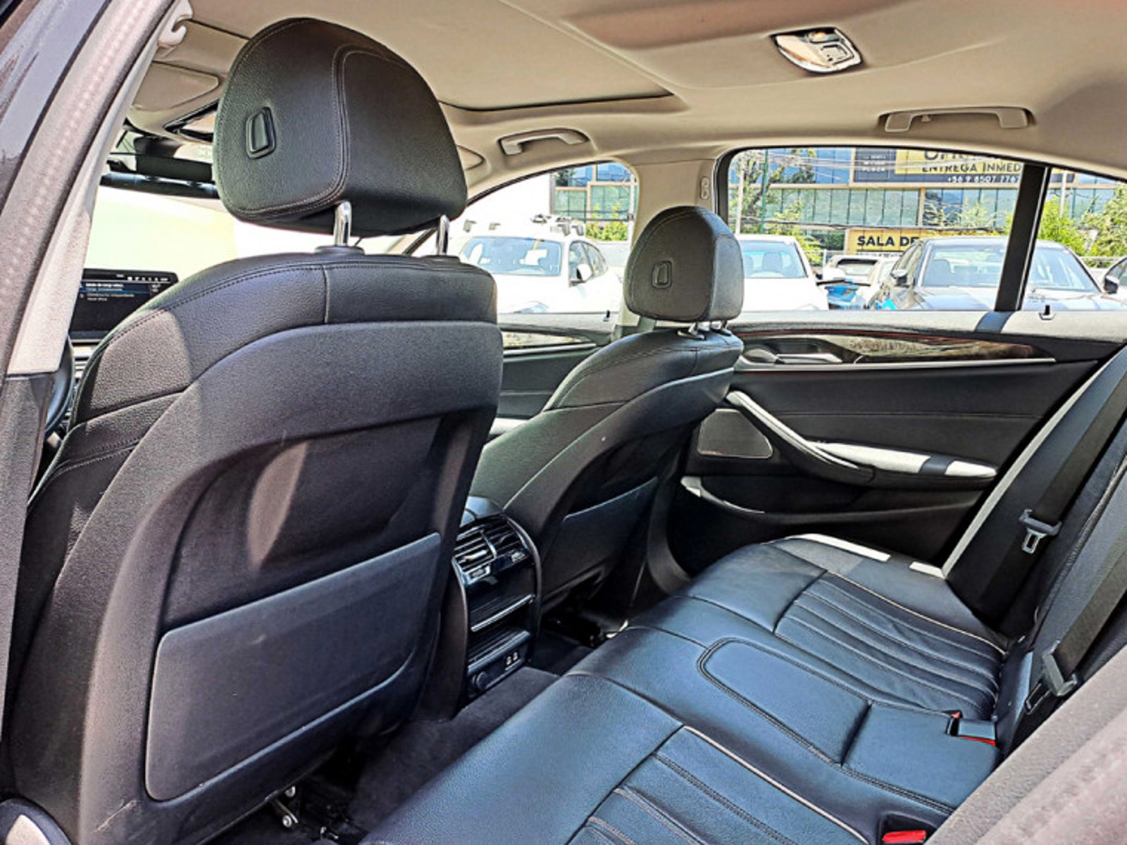 BMW 530 E Luxury Lci 2024 - Imagen 11 de 15