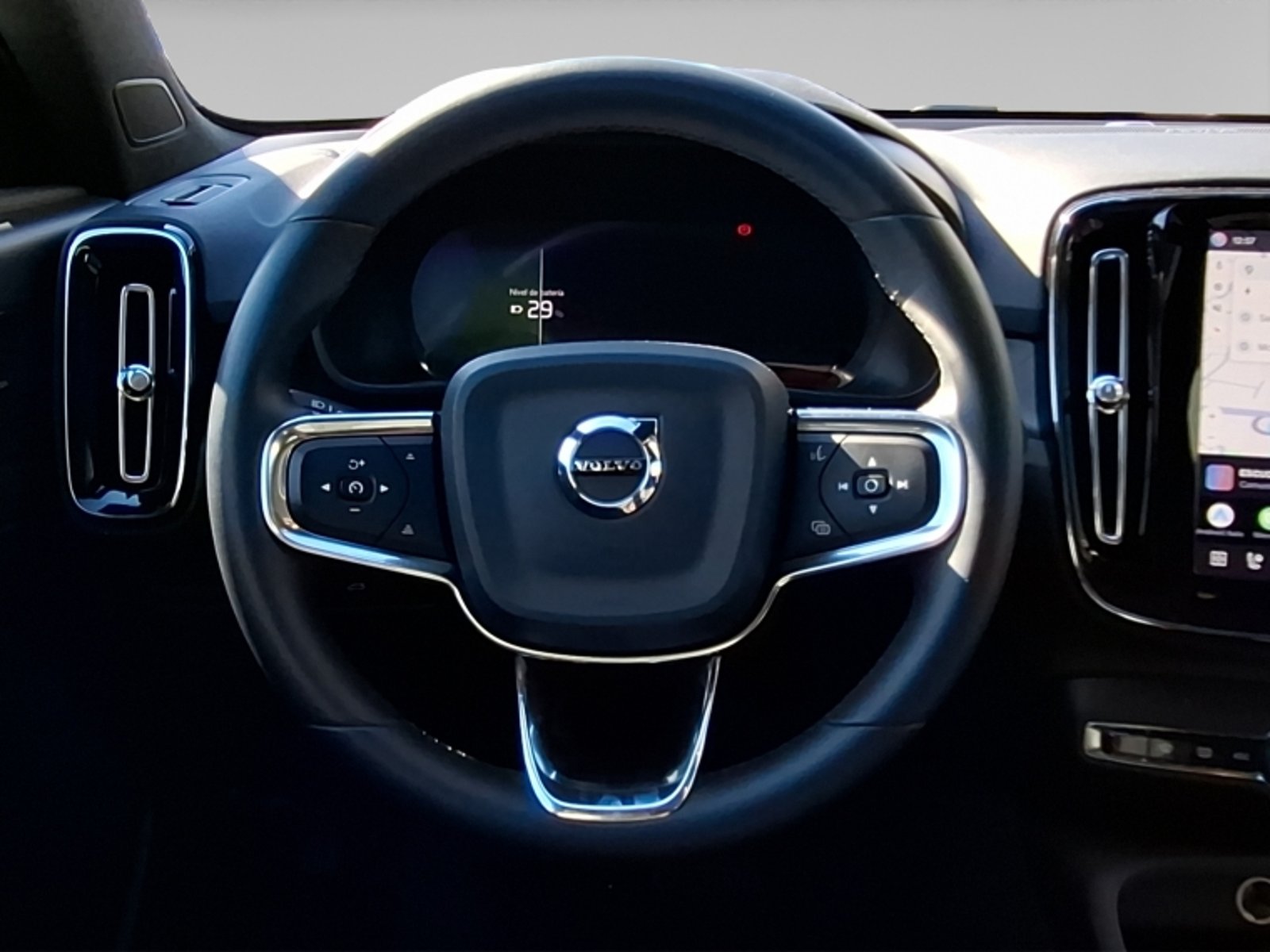 Volvo C40 P8 Recharge 2024 - Imagen 16 de 20