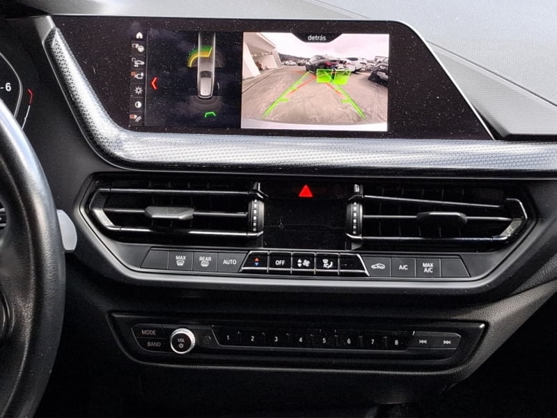 BMW 118 I Dynamic 2020 - Imagen 18 de 20