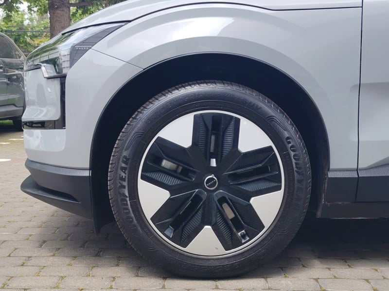 Volvo Ex30 E60 Core Aut 2025 - Imagen 9 de 16