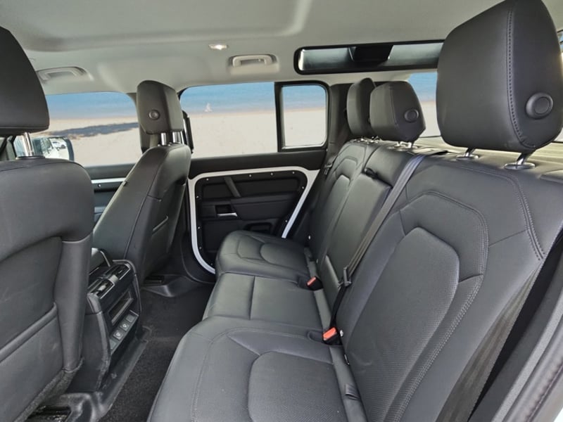 Land Rover Defender 3.0 2025 - Imagen 15 de 16
