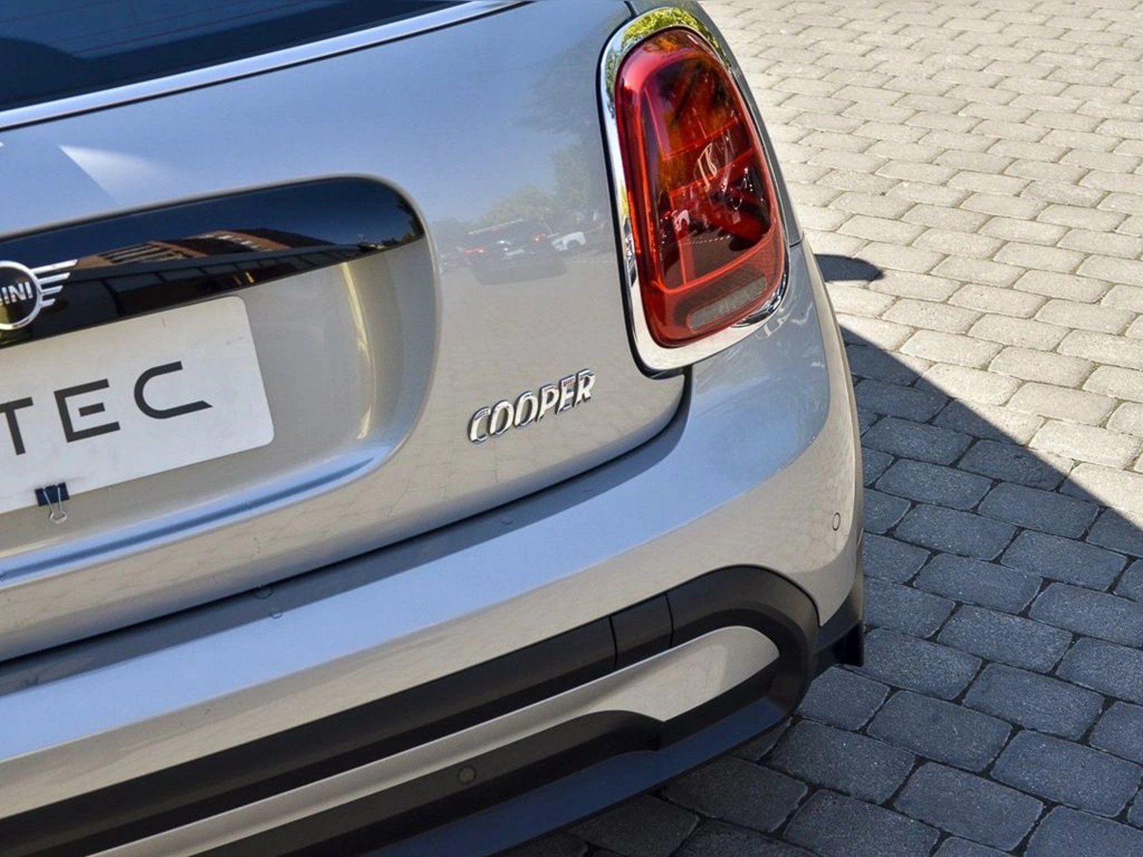 Mini COOPER C CLASSIC 1.5 2024 - Imagen 7 de 12