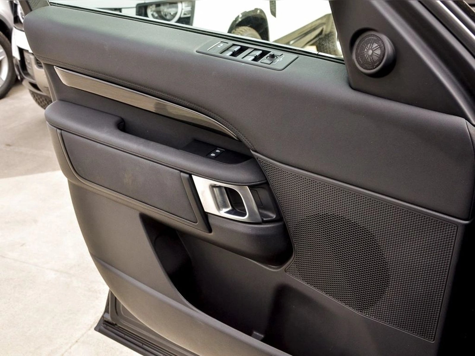 Land Rover DISCOVERY S 2024 - Imagen 17 de 17