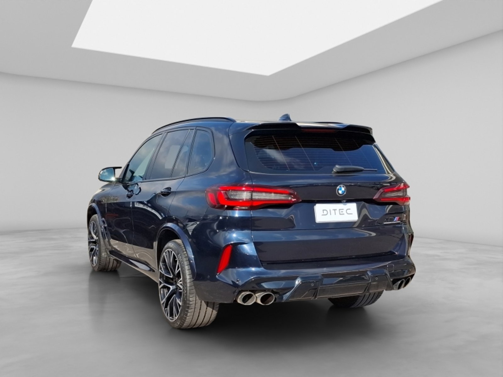 BMW X5 M Competition 2023 - Imagen 5 de 19