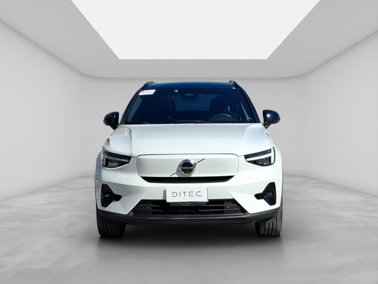 Volvo Xc40 2.0 T5 Hybrid At 4x4 Hibrido 2024 - Foto 2 de 20