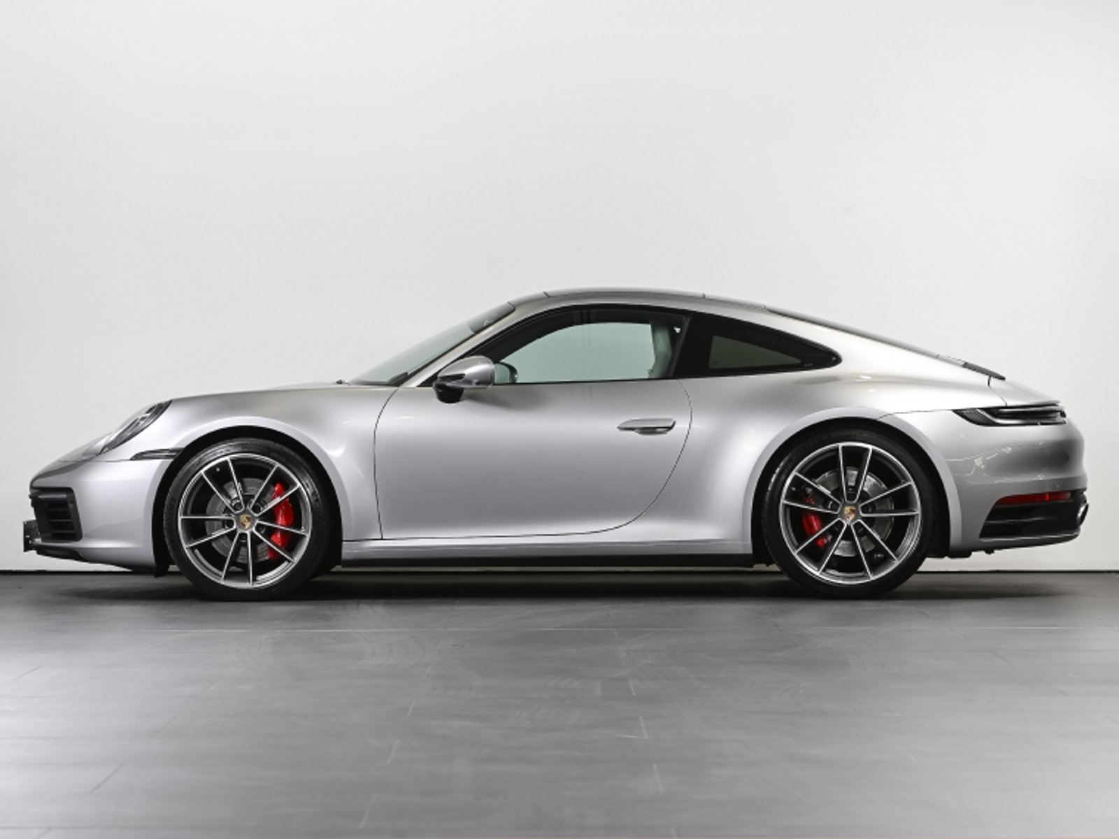 Porsche 911 Carrera S Coupe 992 2023 - Foto 2 de 20