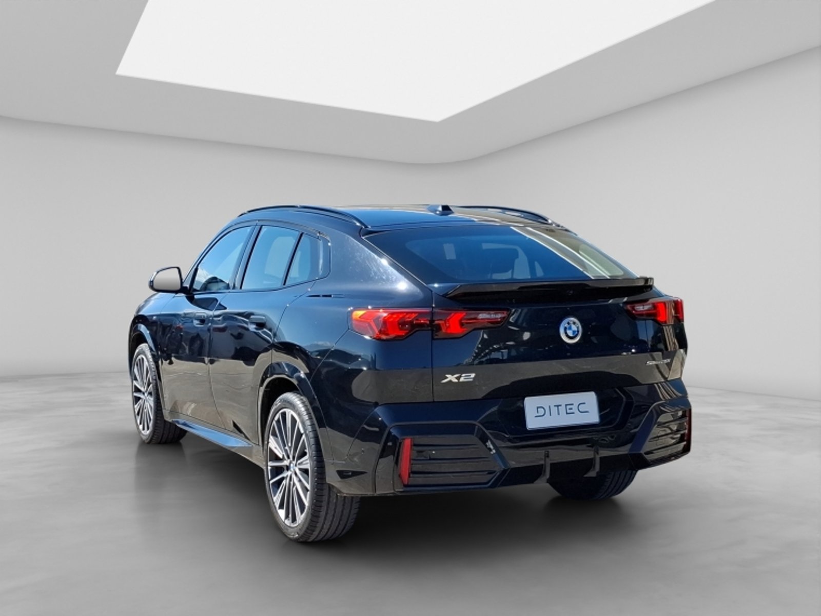 BMW X2 Sdrive20i M Sport 2026 - Foto 5 de 20