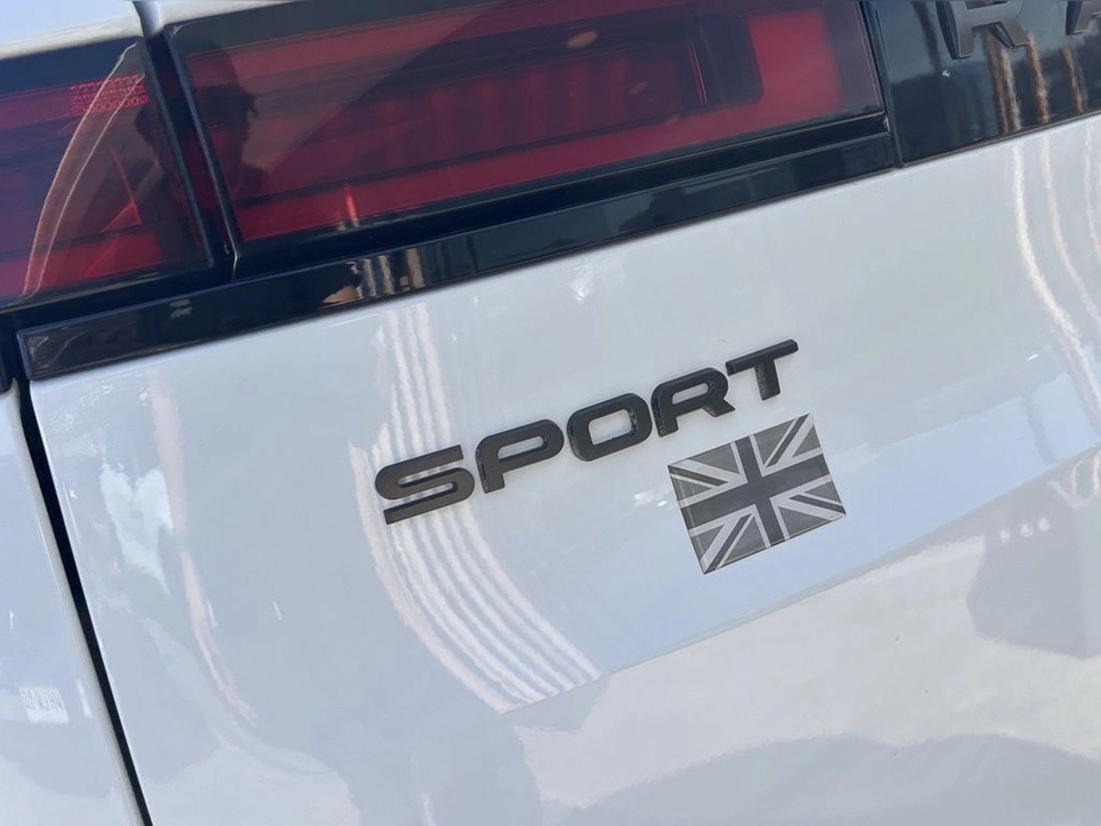 Land Rover RANGE ROVER SPORT 3.0 SE HIBRIDO 4X4 AT 5P 2024 - Imagen 7 de 17