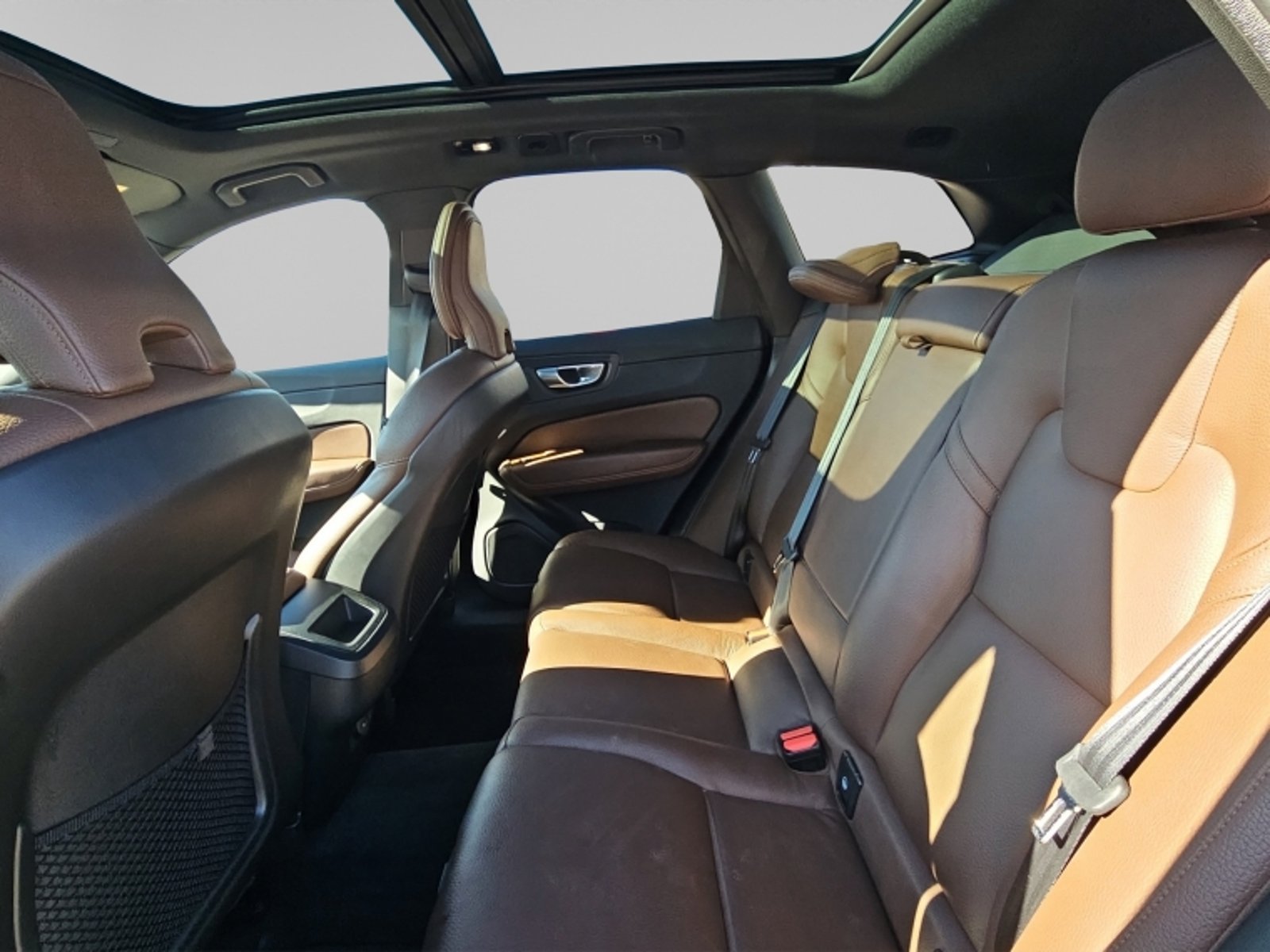 Volvo Xc60 Ii B5 4x4 2.0 Aut 2025 - Imagen 15 de 20