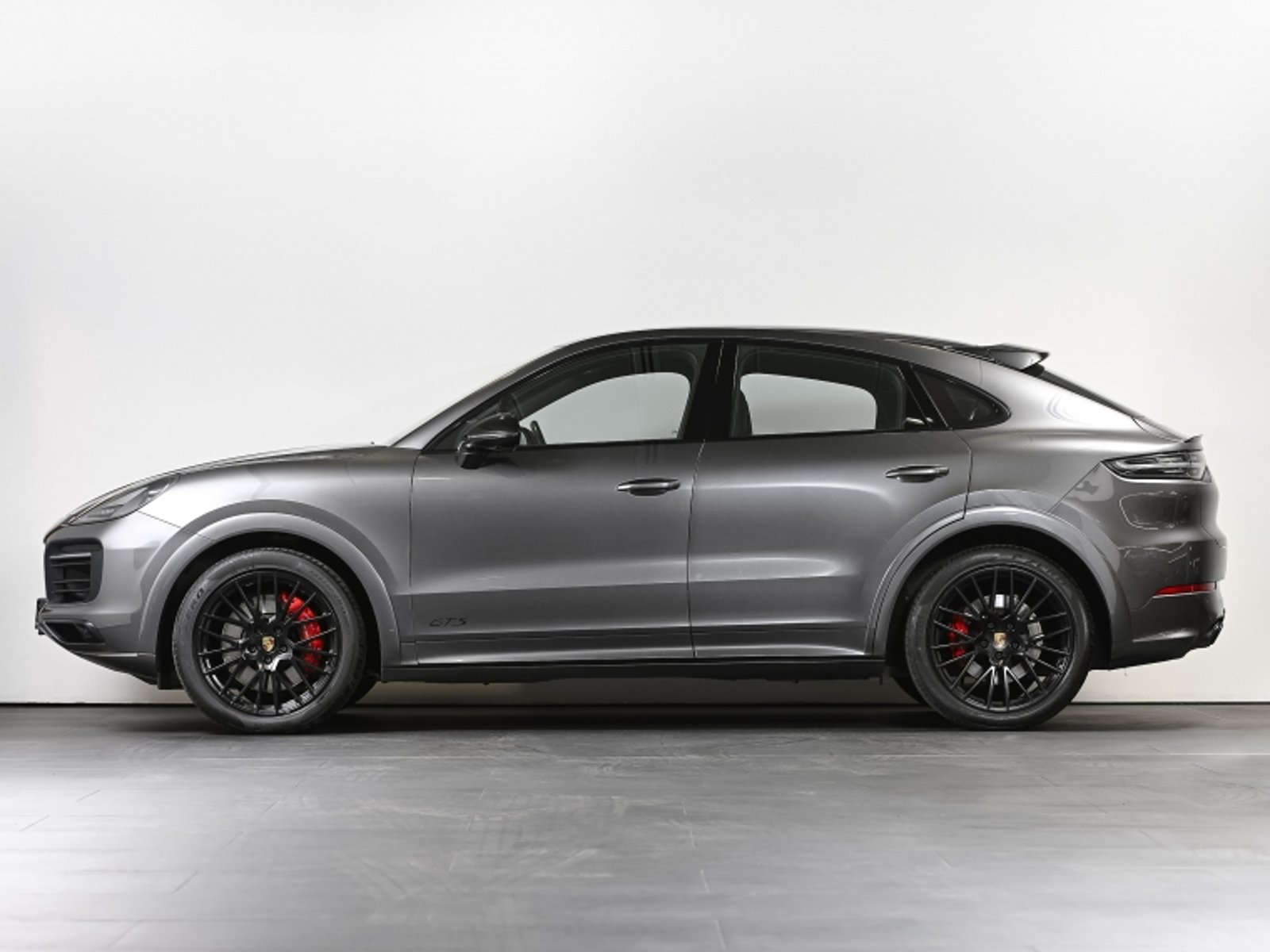 Porsche Cayenne Gts Coupe E3 2023 - Foto 2 de 20