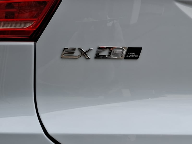 Volvo Ex40 P8 2026 - Imagen 8 de 19