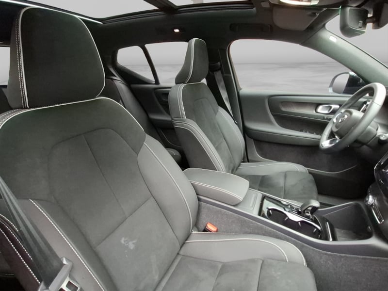 Volvo Xc40 P6 Recharge Aut 2024 - Imagen 19 de 20