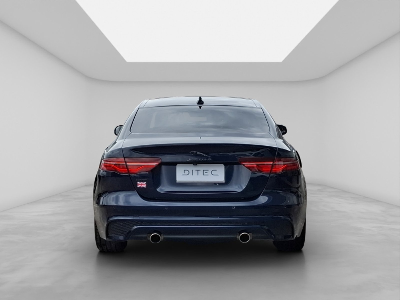 Jaguar Xe 2.0 At 2022 - Imagen 6 de 20