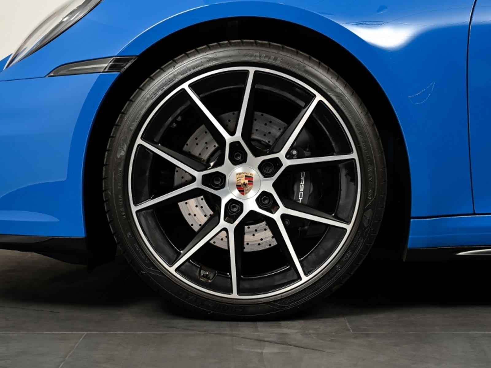 Porsche 911 Carrera Coupe 992.2 2025 - Imagen 14 de 20