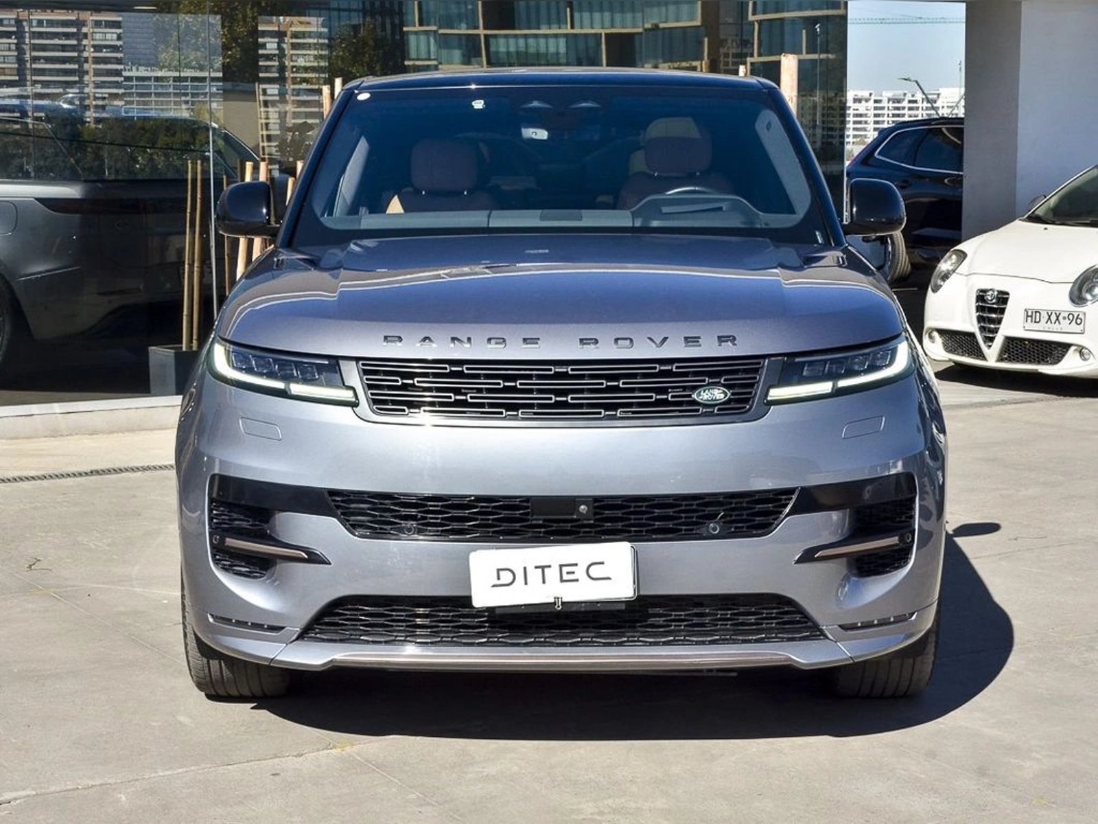 Land Rover RANGE ROVER SPORT 3.0 SE HIBRIDO 4X4 AT 5P 2024 - Foto 3 de 20