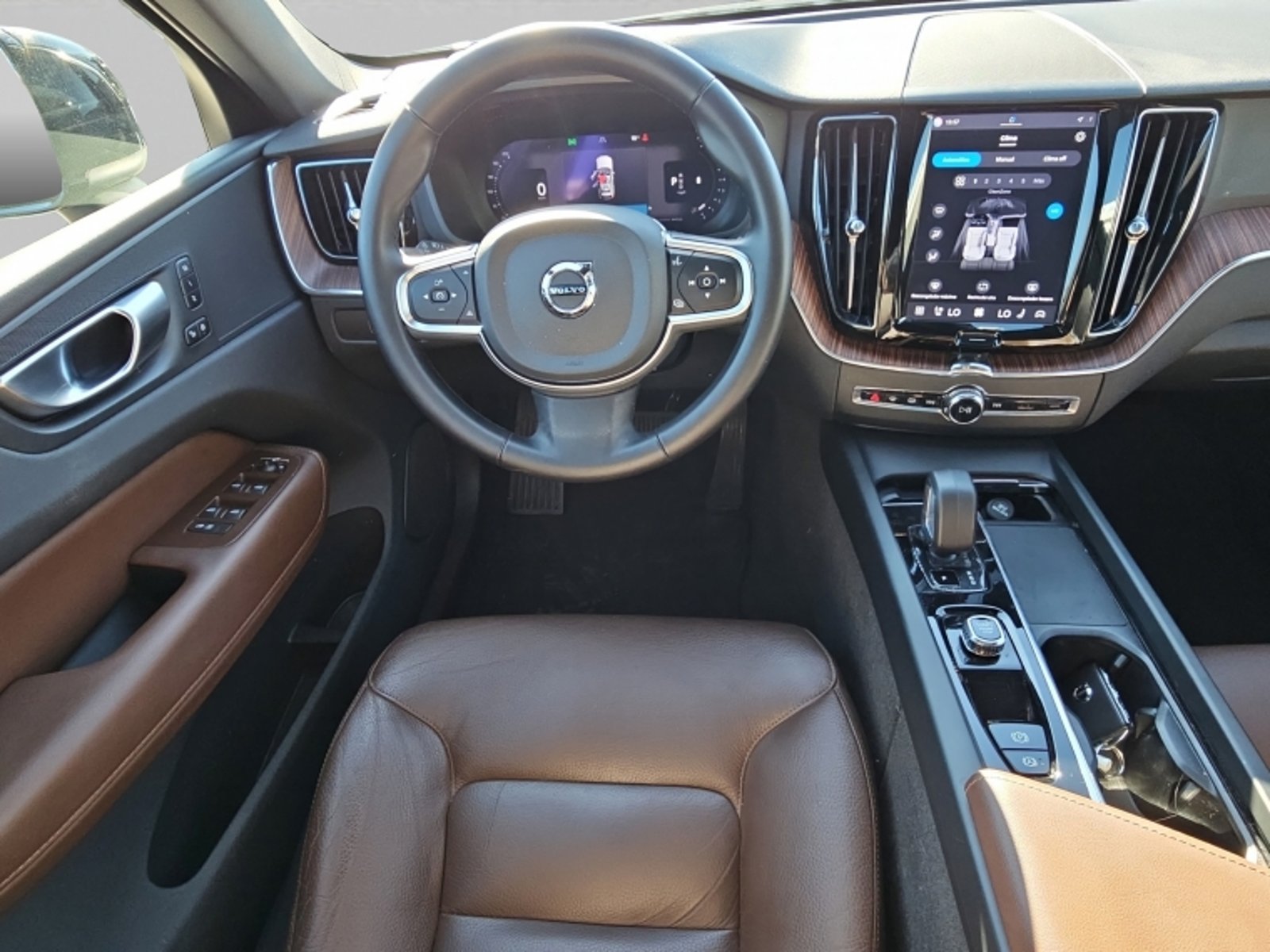 Volvo Xc60 Ii B5 4x4 2.0 Aut 2025 - Imagen 17 de 20