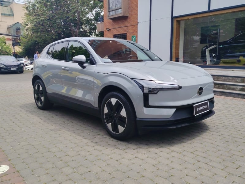 Volvo Ex30 E60 Core Aut 2025 - Imagen 3 de 16