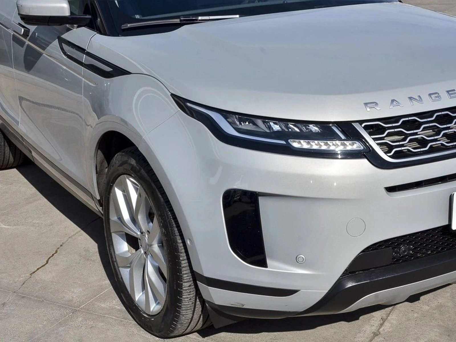 Land Rover EVOQUE AUT 2022 - Imagen 14 de 19