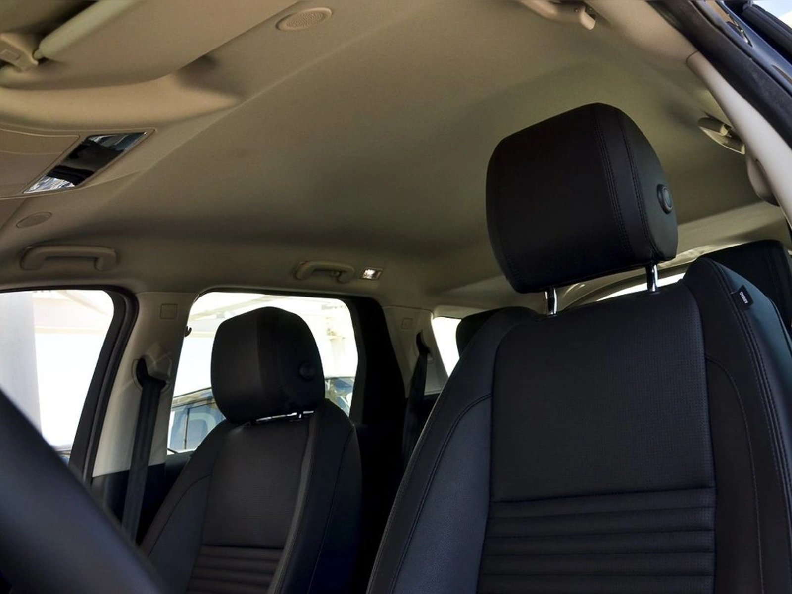 Land Rover DISCOVERY SPORT 2.0 S DIESEL 4X4 204HP AT 5P 2025 - Imagen 14 de 20