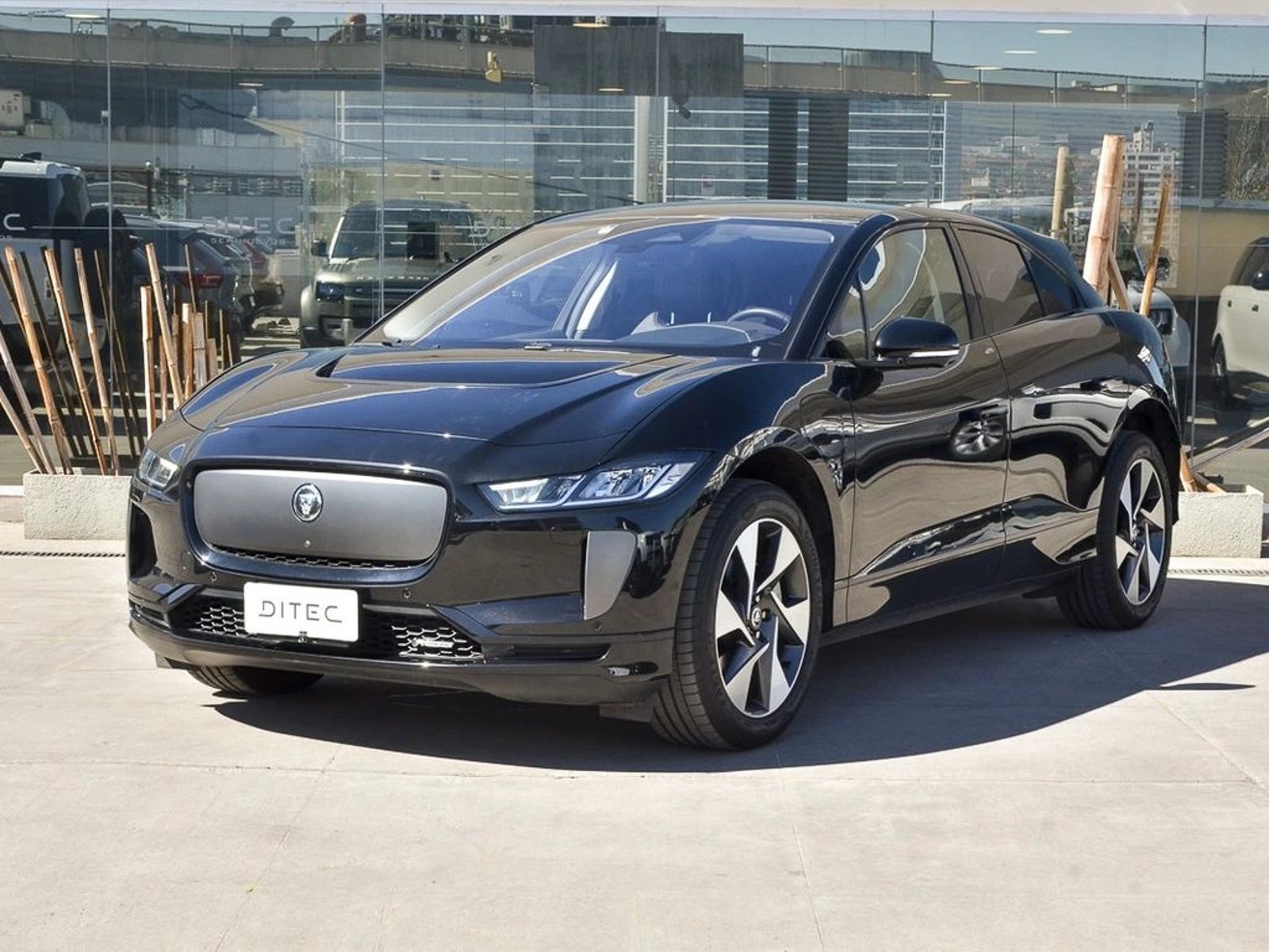 Jaguar I-PACE EV400 R DYNAMIC 2024 - Foto 2 de 20