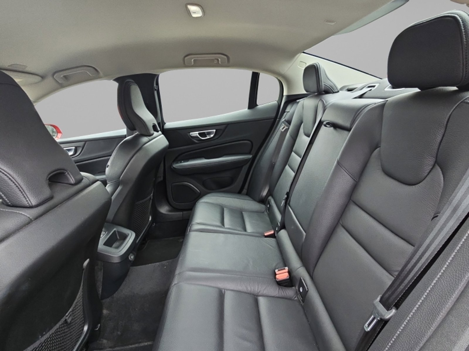 Volvo S60 B4 2023 - Imagen 15 de 20