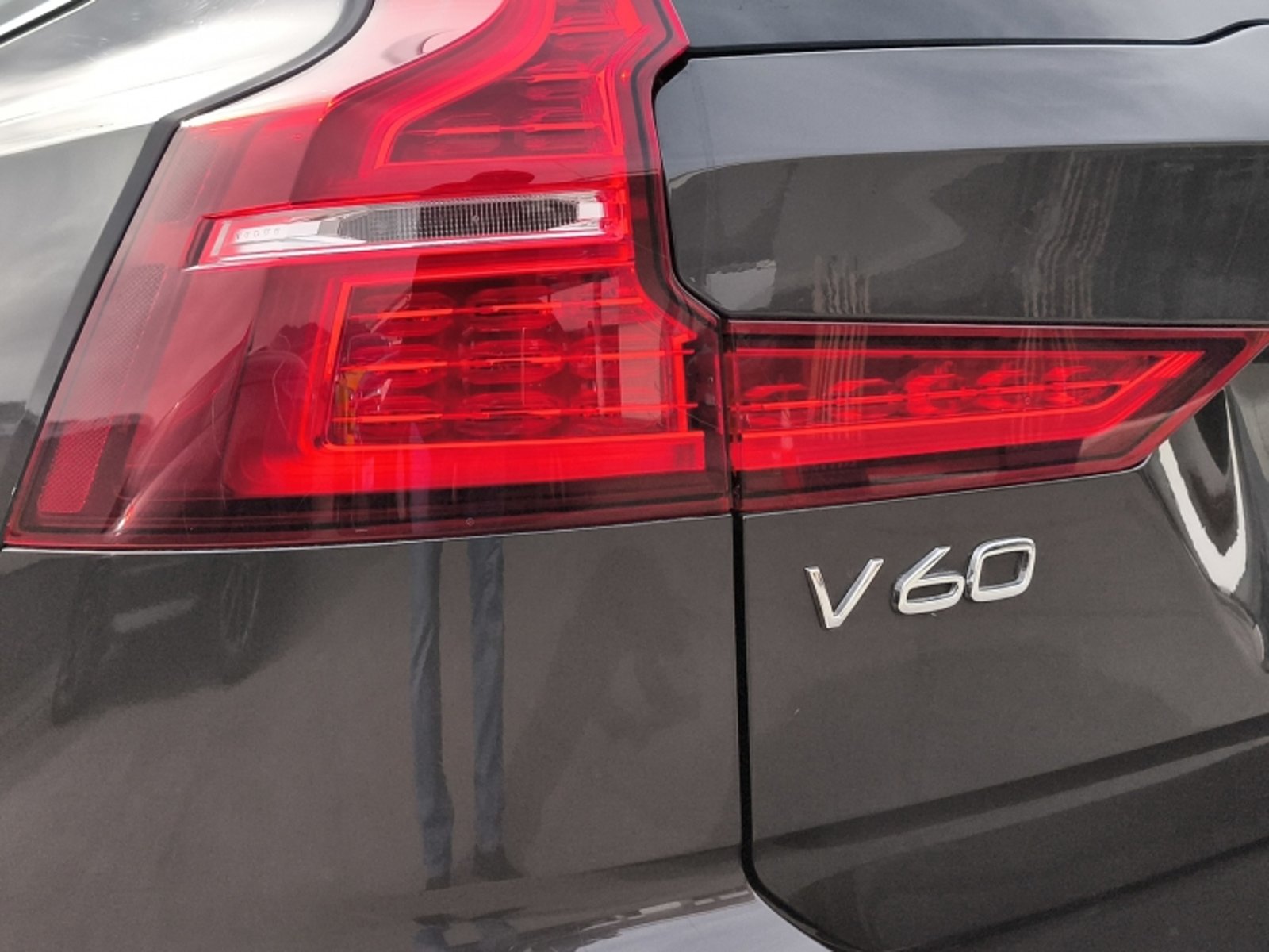 Volvo V60 Cc Ii B5 4x4 2.0 Aut 2023 - Imagen 9 de 20