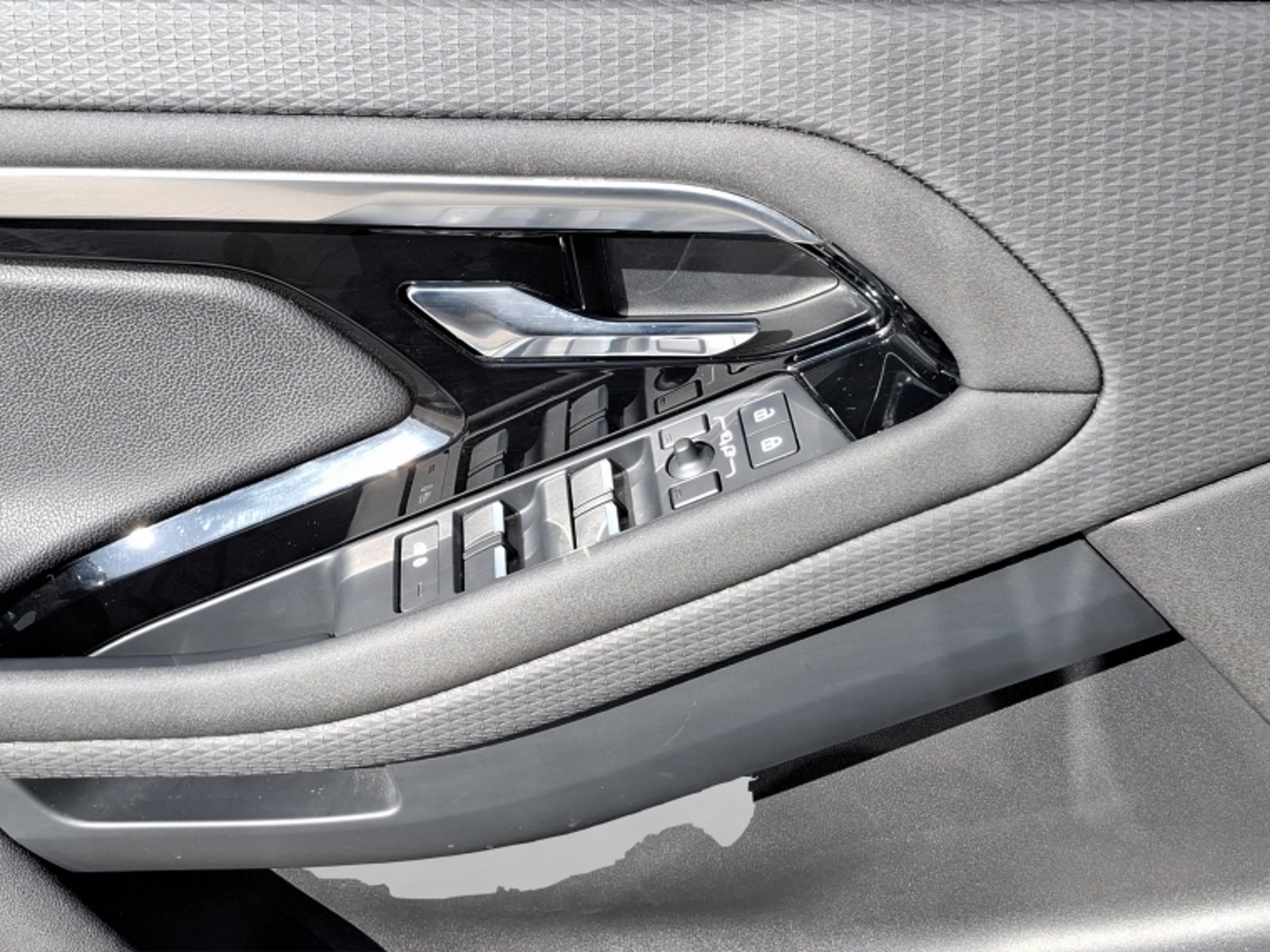 Land Rover Evoque Dynamic S 4x4 2.0 Aut 2024 - Imagen 14 de 20