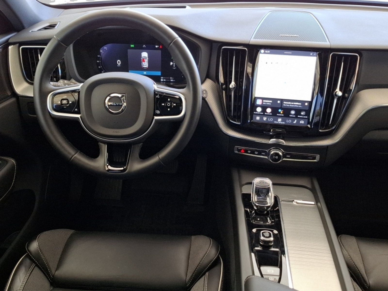 Volvo Xc60 T8 Recharge 4x4 2.0 Aut Ultimate Dark 2025 - Imagen 17 de 20