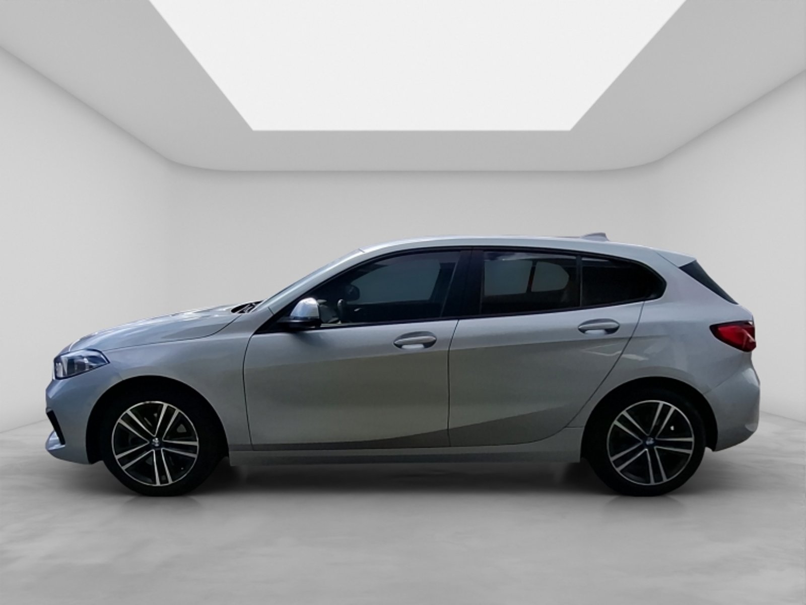 BMW 118 I Dynamic 2020 - Foto 4 de 20