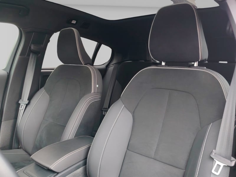 Volvo C40 P8 Recharge 2024 - Imagen 10 de 18