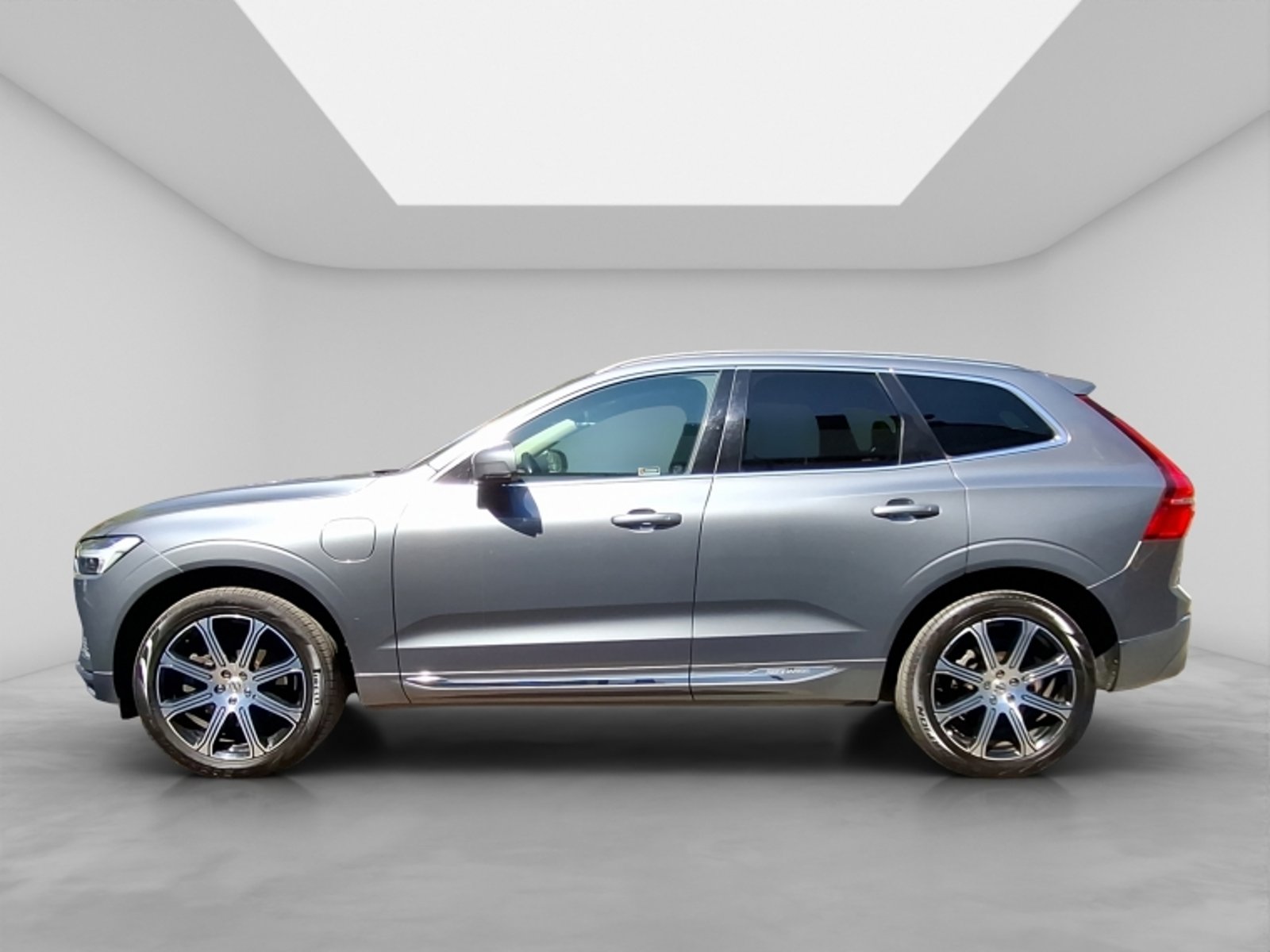 Volvo Xc60 T8 Inscription 2021 - Foto 4 de 19