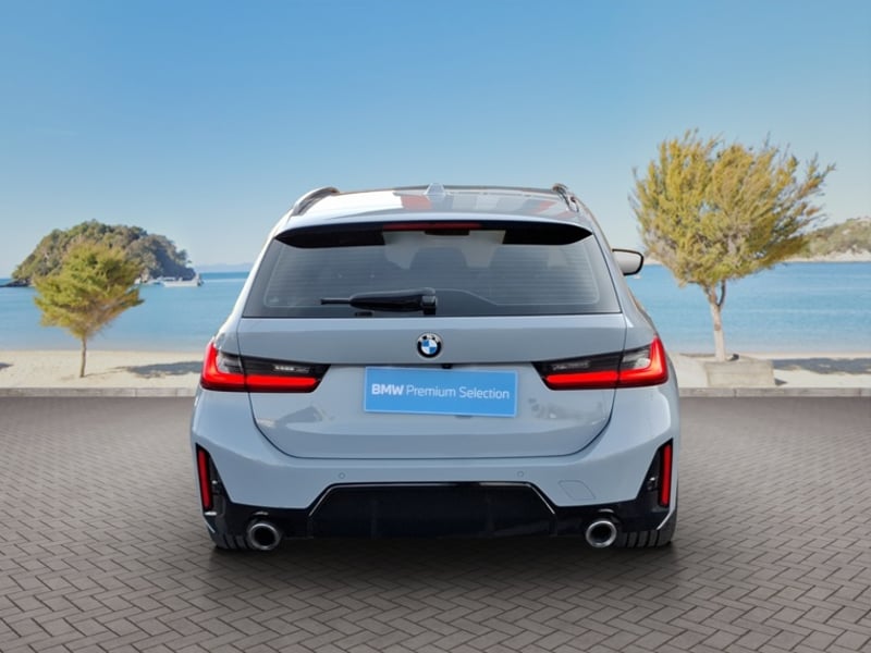 BMW 330 I Touring 2.0 Aut 2024 - Imagen 6 de 16
