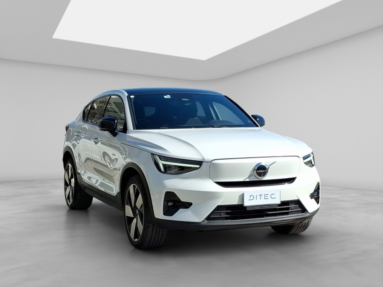 Volvo C40 P8 Recharge 2024 - Imagen 3 de 20