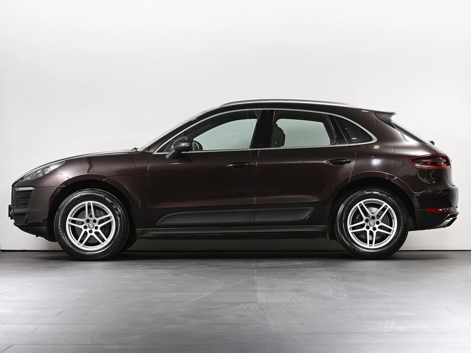 Porsche MACAN R4 2017 - Foto 2 de 8