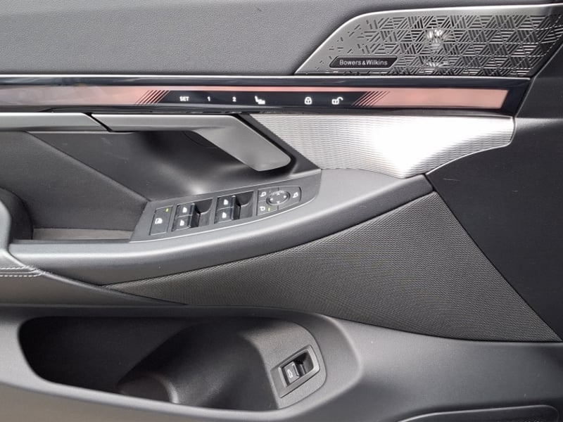 BMW I5 Edrive40 Berlina M Sport 2024 - Imagen 14 de 16