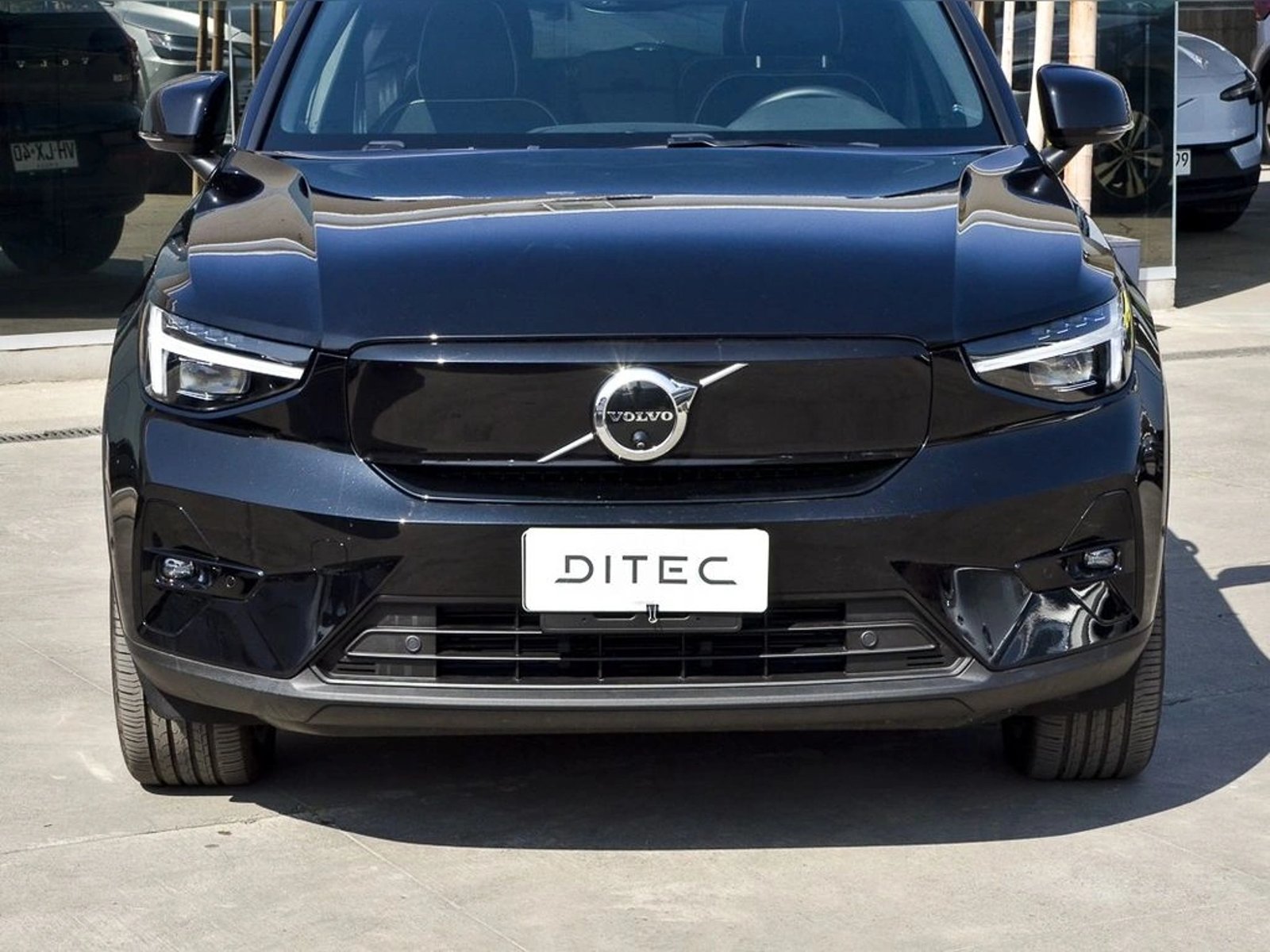Volvo EX40 ELECTRICO P8 R-DESIGN AWD AT 5P 2025 - Foto 4 de 17