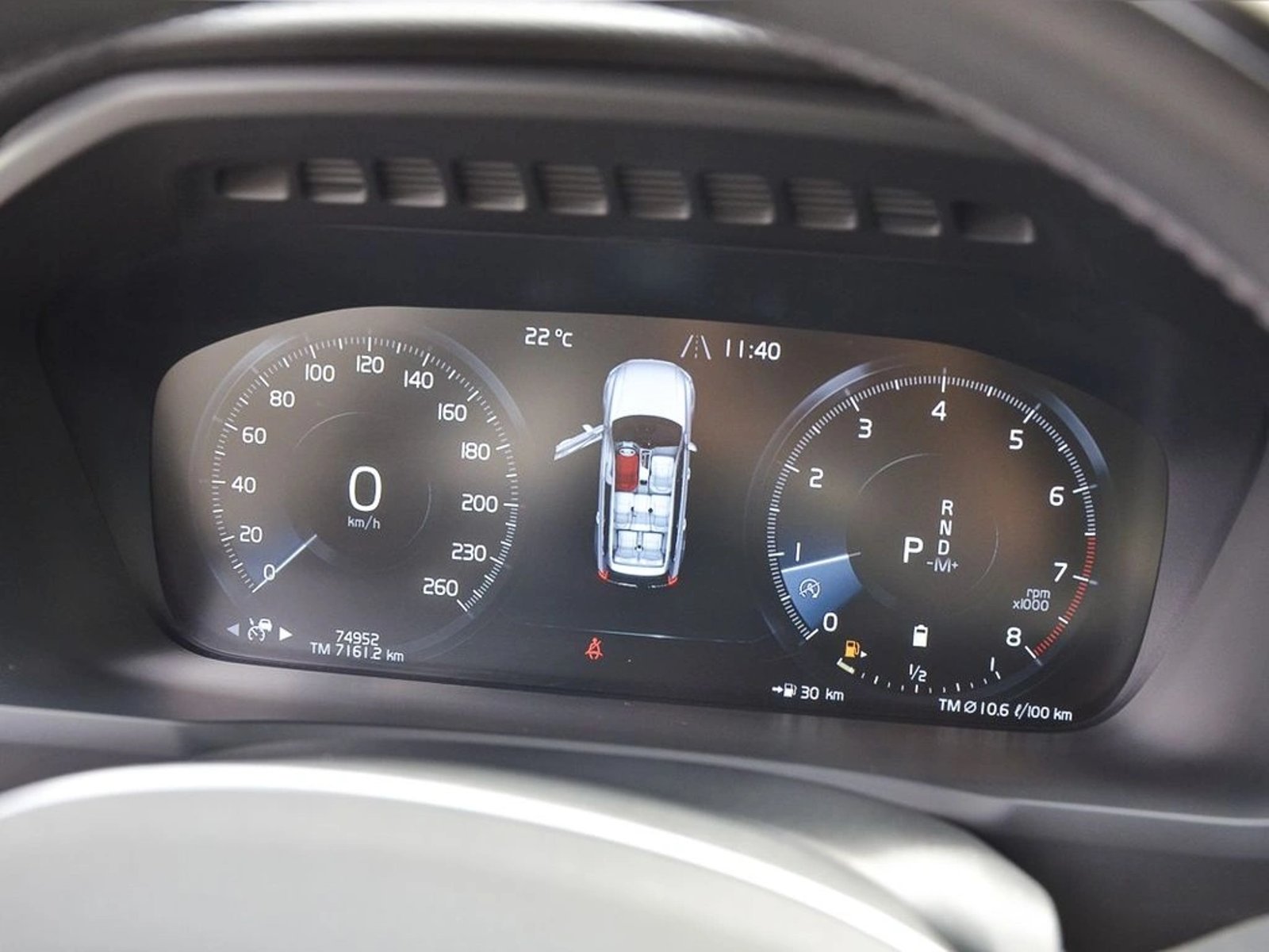 Volvo XC90 2.0 B6 MOMENTUM 4X4 AT 5P 2022 - Imagen 12 de 13