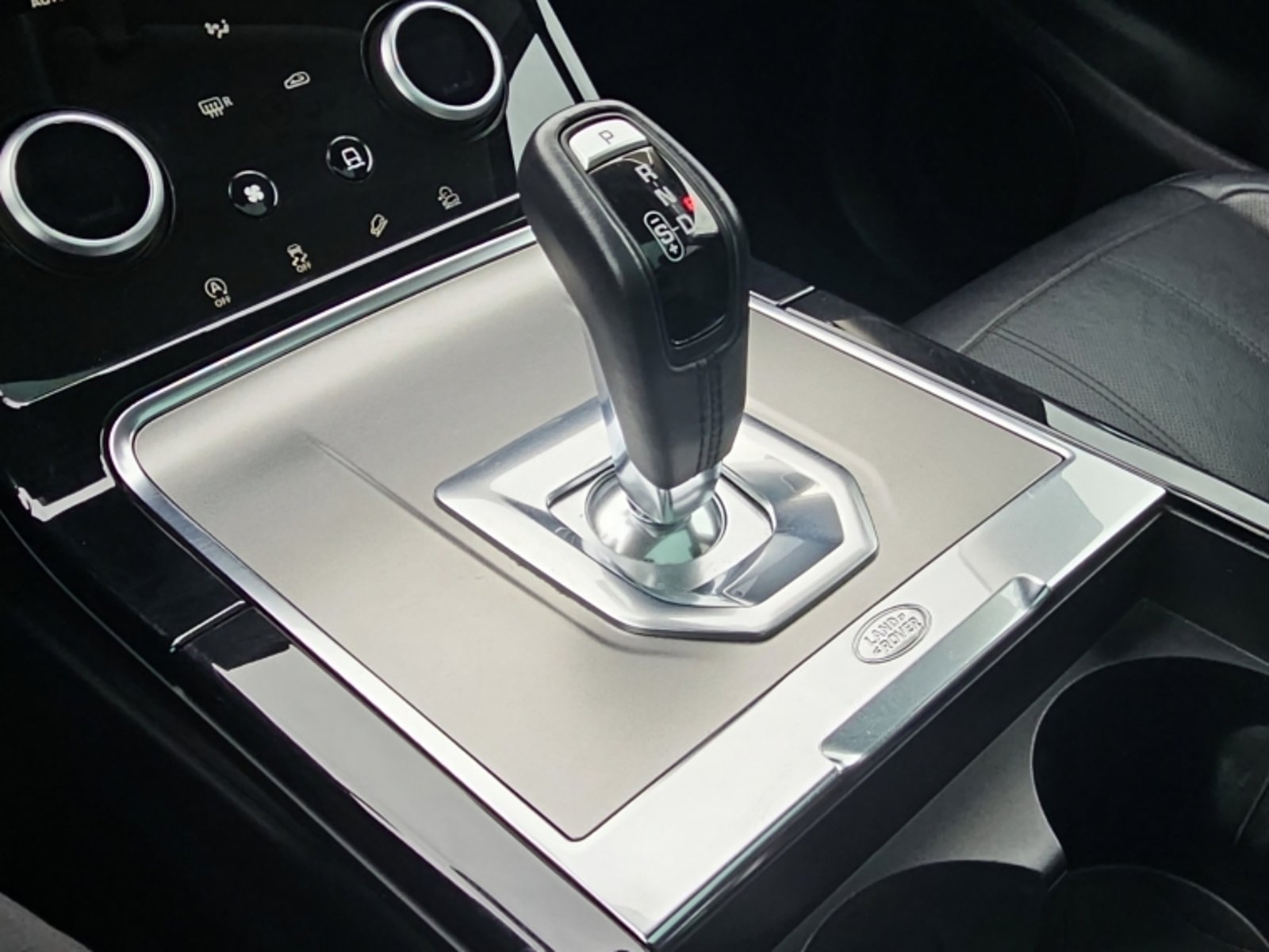 Land Rover Evoque Evoque Mhev 4x4 2.0 Aut 2024 - Imagen 13 de 20