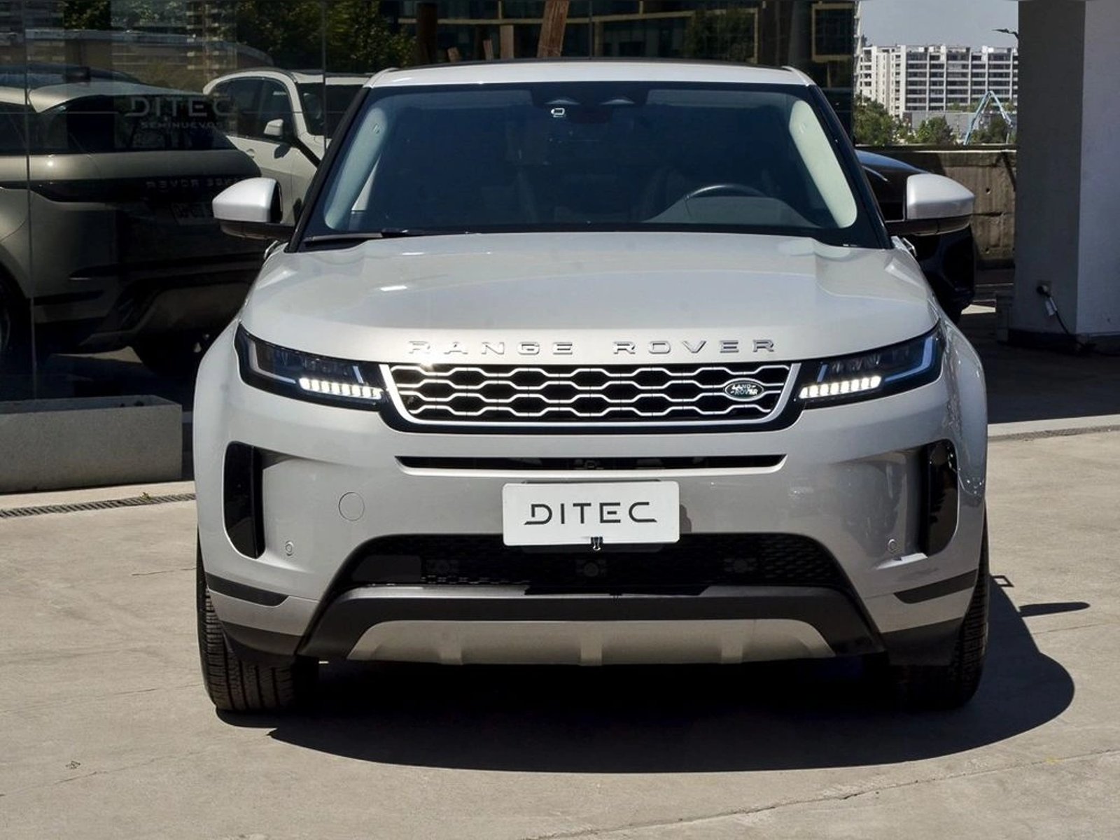 Land Rover EVOQUE 2.0i S 200HP 4x4 2024 - Imagen 3 de 20
