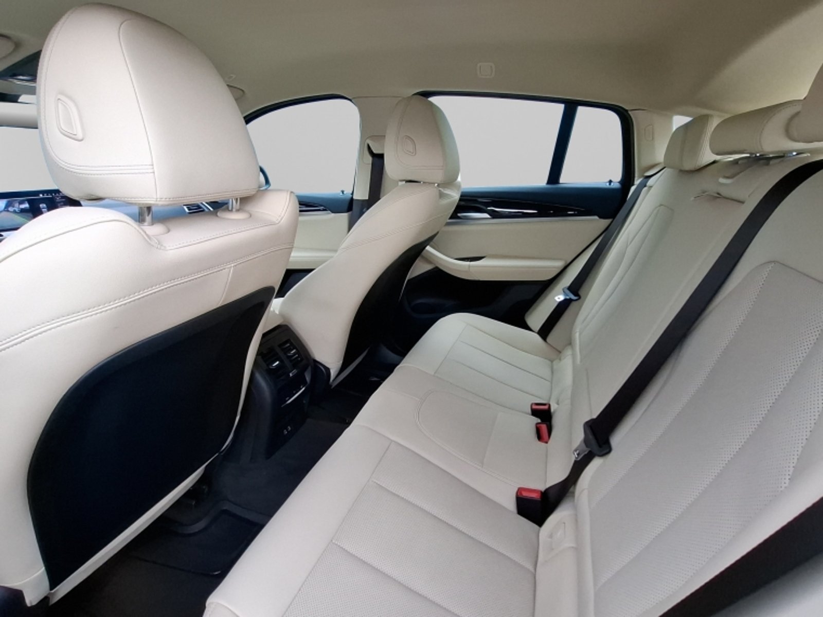 BMW X4 Xdrive20i Heritage 2025 - Imagen 15 de 20