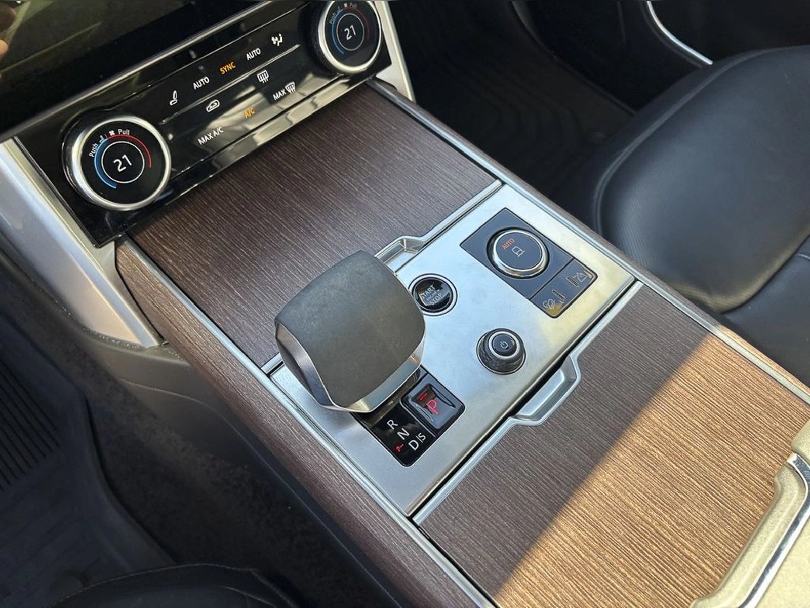 Land Rover RANGE ROVER 4.4I HSE 4X4 AT 5P 2023 - Imagen 10 de 13