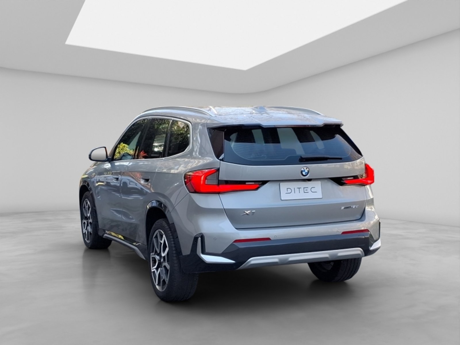 BMW X1 Sdrive18d Xline 2025 - Foto 5 de 20